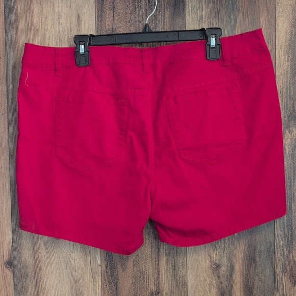 NWT BeBop Red Plus Size Jean Shorts 18 -811U - Picture 3 of 5